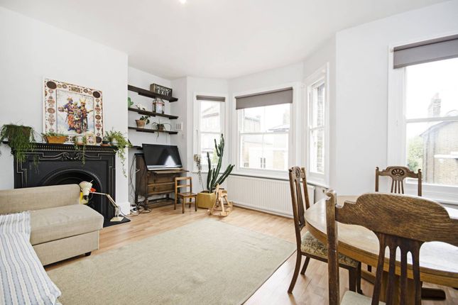 Thumbnail Flat to rent in Brookfield Road, Victoria Park, London
