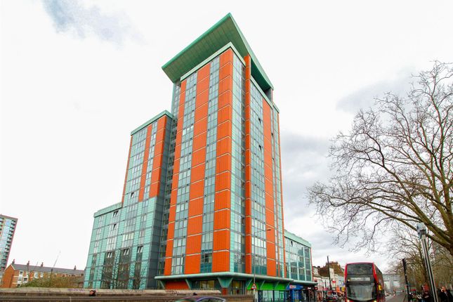 Thumbnail Flat for sale in East India Dock Road, London