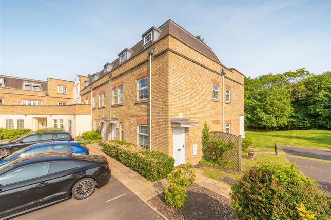 Thumbnail Flat for sale in Wellington Lodge, North Street, Winkfield
