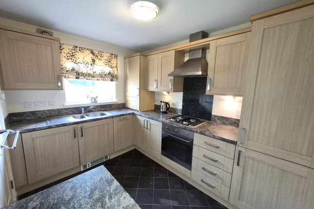 1, Robert Breton Court, Larbert photo 5