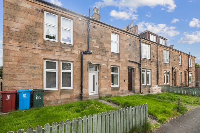 1-bed flat on 14 Paris Street, Grangemouth, £84,000