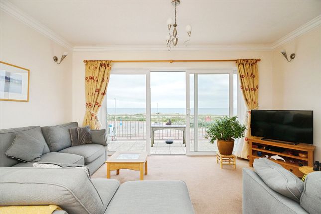 8, Min Y Traeth, Pwllheli photo 2
