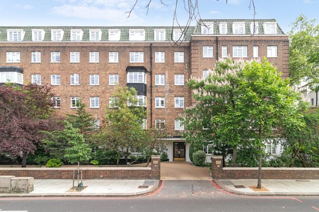 Thumbnail Flat for sale in Marlborough Court, Pembroke Road, London