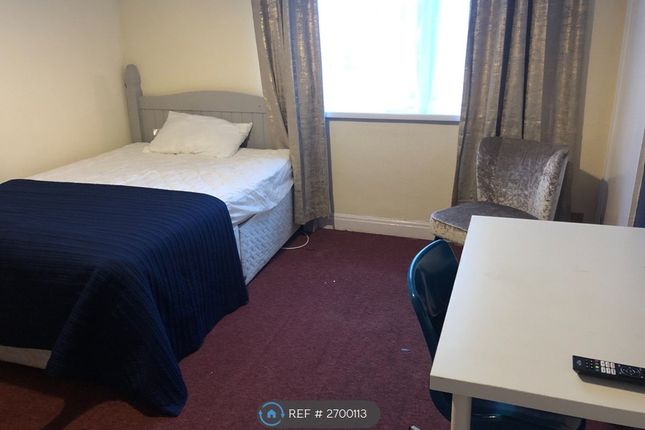 Room 2 £680 Pcm Towards Bed