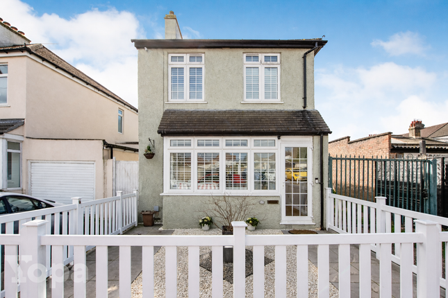 3-bed detached on 2a, Somerhill Road, Welling, £550,000