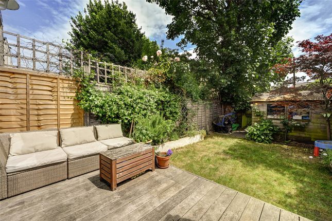 11, Kent Road, London photo 4