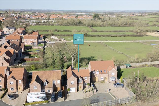 The Talisman, 7, Station Yard Close, Hutton Cranswick photo 3