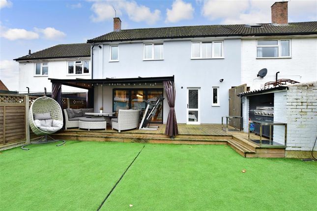 Thumbnail Terraced house for sale in Stubs Hill, Dorking, Surrey