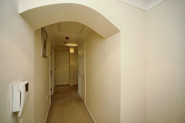 Flat for sale in Chancel Court, Solihull