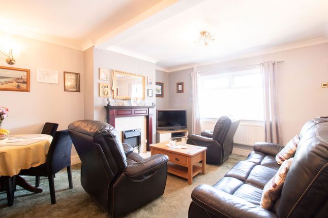 10 Llanarth Road, Newport photo 2