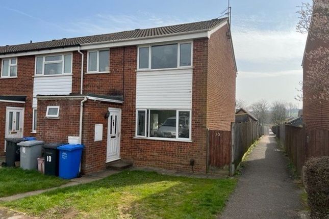 Thumbnail Flat to rent in Hawkins Close, Rothwell, Kettering