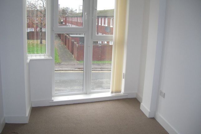 Town house to rent in Plymouth View, Manchester