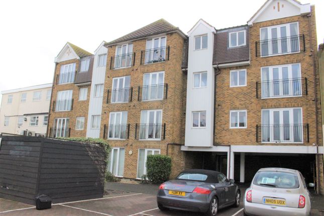 Thumbnail Flat for sale in Socata House, Westcliff-On-Sea, Essex