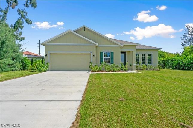Thumbnail Property for sale in 407 Sw 18th Court, Cape Coral, Florida, United States Of America