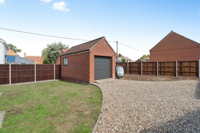 13, The Street, Dereham photo 4