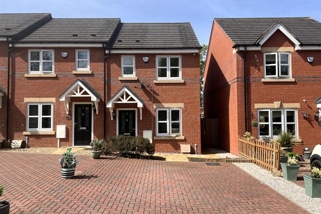 Thumbnail Town house for sale in Porter Drive, Alfreton