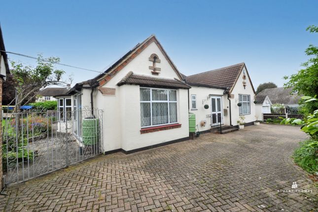 Thumbnail Detached bungalow for sale in Ray Close, Leigh-On-Sea