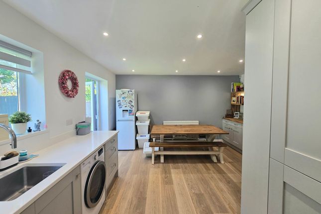 58 Cefn Glas Road, Bridgend photo 5