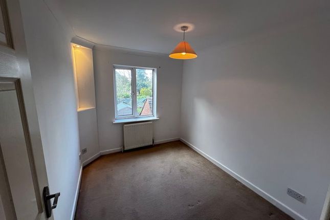 Property to rent in Chapel Row, Hothfield, Ashford