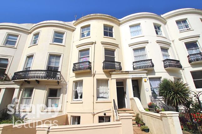 Flat to rent in Lansdowne Place, Hove