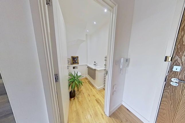 5-7 New York Road, LEEDS photo 3