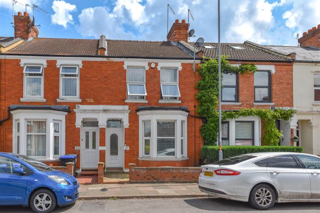 Thumbnail Terraced house to rent in Collingwood Road, Phippsville