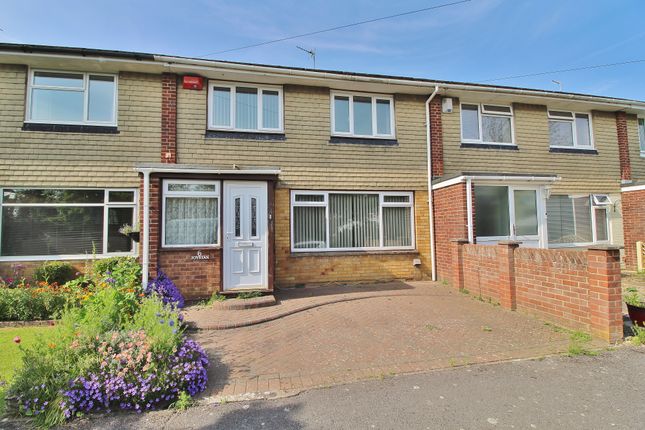 Thumbnail Terraced house for sale in Brookfield Close, Havant