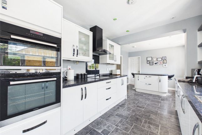 23, Foxcote, Bristol photo 2