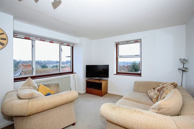 Flat for sale in Dairy Court, Crewkerne