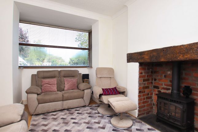 Bryn Glas, Graigwen Road, Pontypridd photo 4