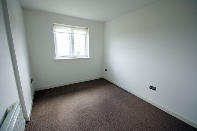 74, Heol Staughton, Cardiff, Cardiff photo 5