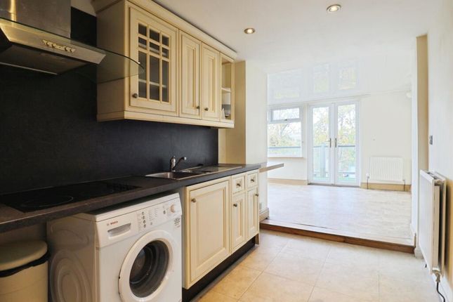 17, Castle Rise, Cardiff photo 5