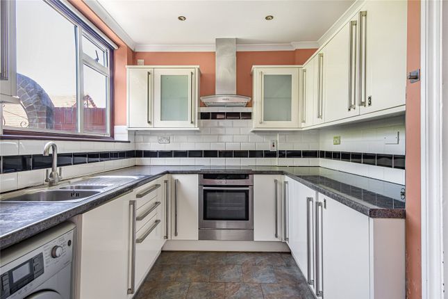176, Welling Way, Kent photo 3