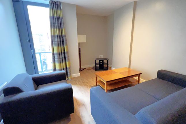 Flat to rent in Icon 25, 64 Shudehill, Manchester