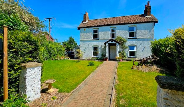 Country house for sale in Yarburgh, Louth