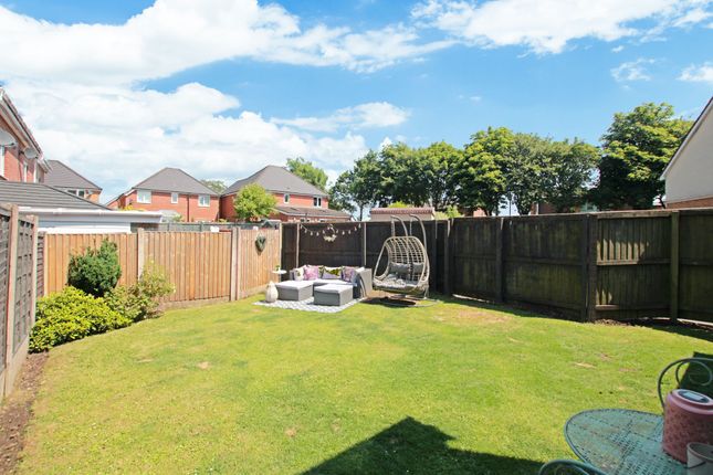 Town house for sale in Netherwood Way, Westhoughton