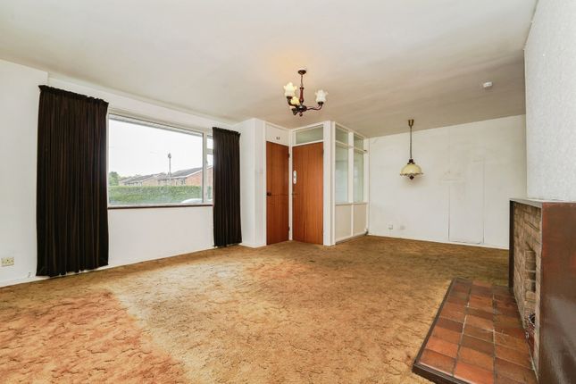 15, Swanswell Drive, Gloucestershire photo 4