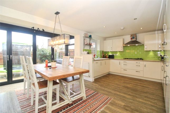 17, Sunloch Close, Hinckley photo 2