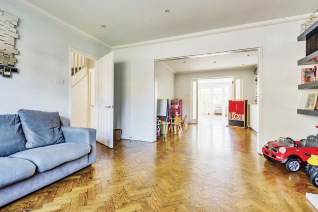 27, Southway, Totteridge photo 3