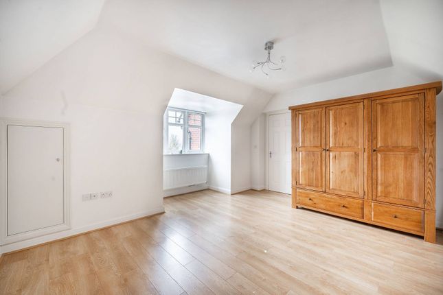 Detached house to rent in Padelford Lane, Stanmore