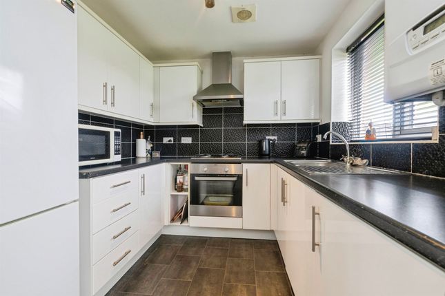 1, Whistlewood Close, Hartlepool photo 4
