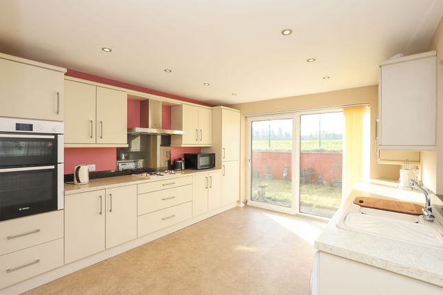 Thumbnail Detached house for sale in Thornbridge Crescent, Chesterfield