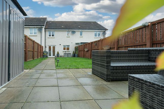 112, Hilton Road, Cowdenbeath photo 3