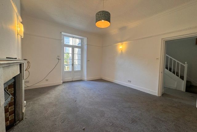 Garden Apartment, 38, Green Park, Bath photo 2