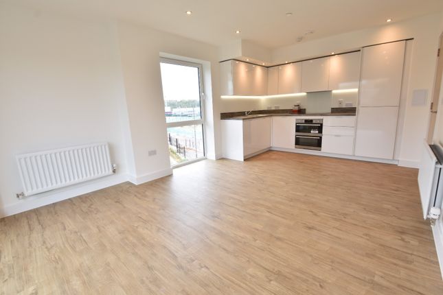Flat for sale in Brooklands Court, Stirling Drive, Luton, Bedfordshire