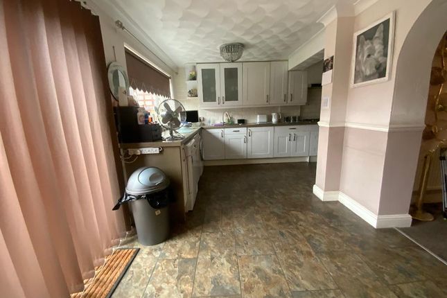 South Hornchurch photo 4