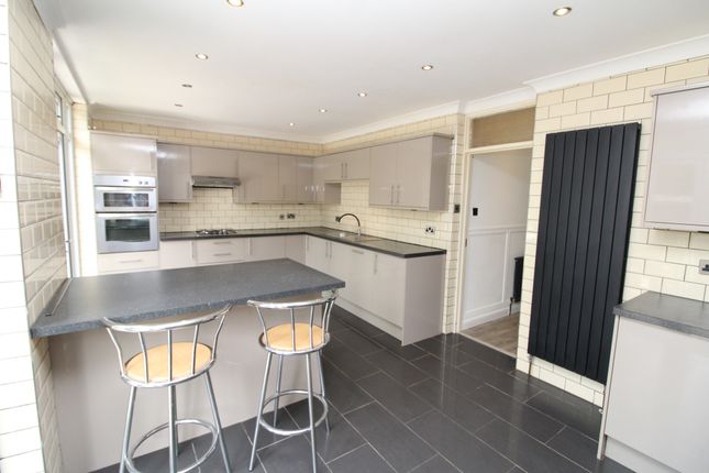 15, Rosecroft Close, Orpington photo 2