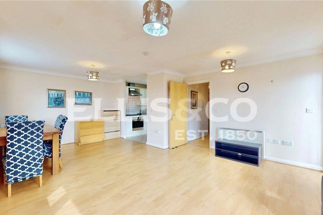 Flat 8, Bell House,, Hirst Crescent, Wembley photo 3