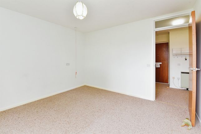Flat for sale in Langley Road, Chippenham
