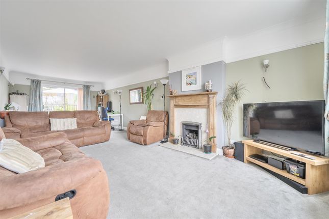 28, Trescobeas Road, Falmouth photo 4